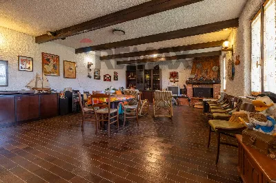 Villa in vendita a Marchirolo - foto 3