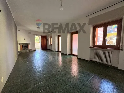 Casa Indipendente in vendita a Viggiù - foto 8
