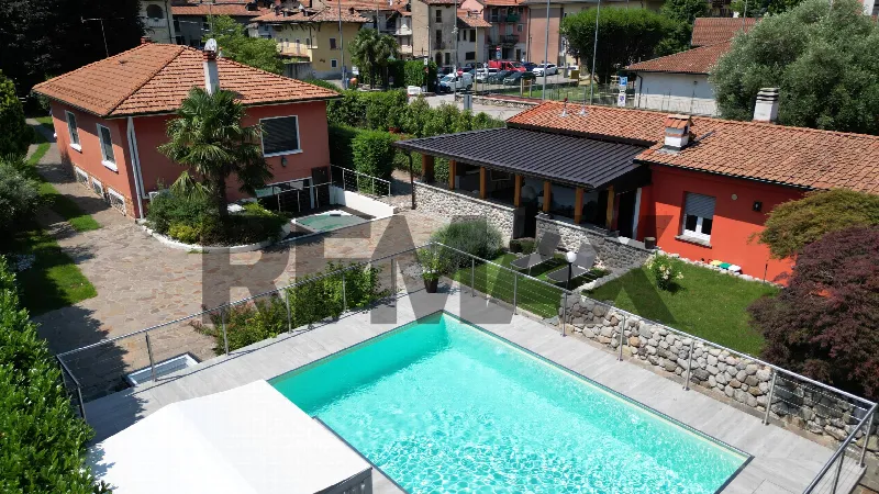 Villa in vendita a Besano - foto 1
