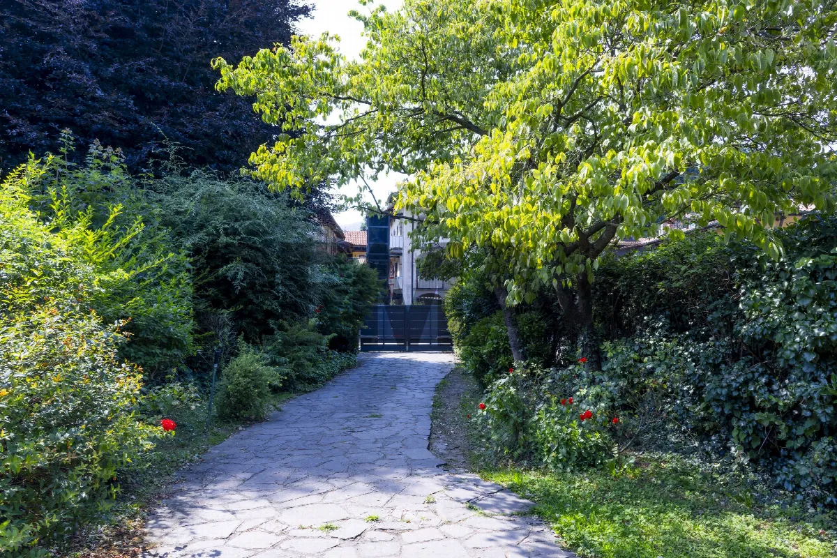 Villa in vendita a Besano - foto 2
