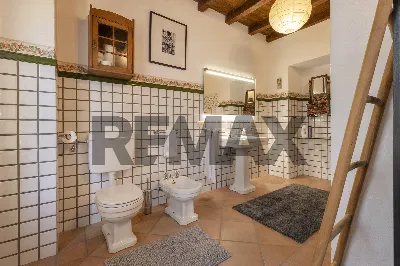 Palazzo/Stabile in vendita a Cuasso al Mon... - foto 5