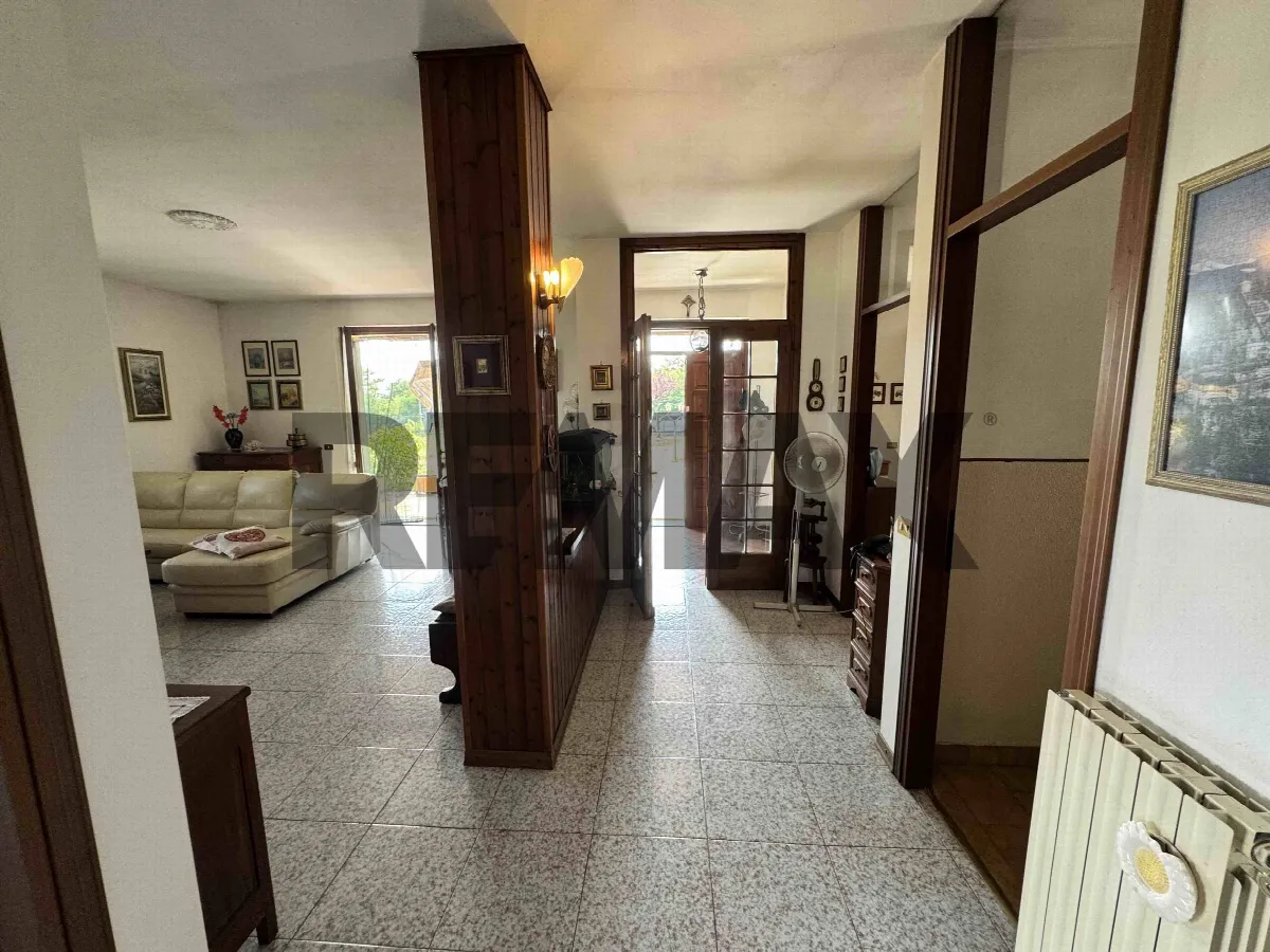 Villa in vendita a Cantello - foto 4
