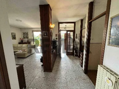 Villa in vendita a Cantello - foto 4