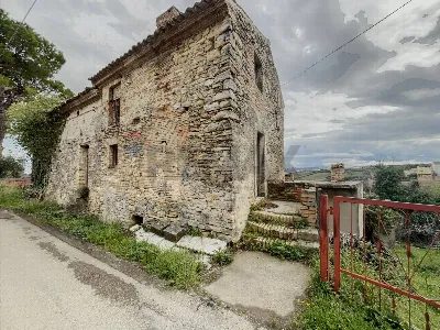 Rustico/Casale a Frisa