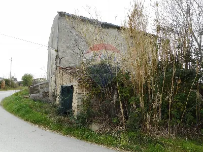 Rustico/Casale in vendita a Lanciano - foto 2
