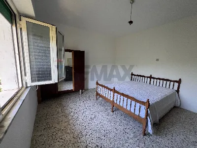 Casa Indipendente in vendita a Colledimezz... - foto 10