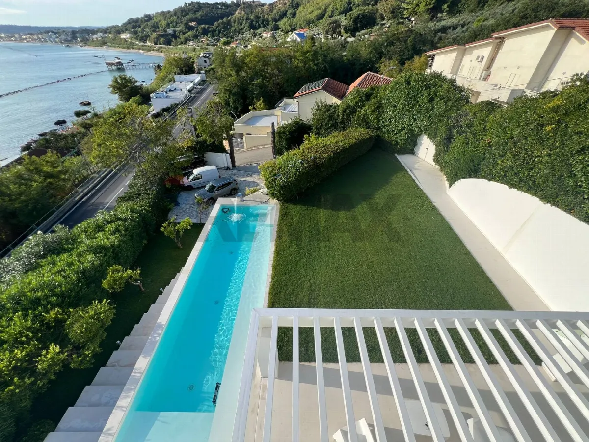 Villa in vendita a Rocca San Giovanni - foto 3