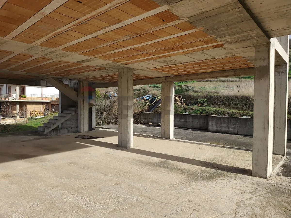 Casa Indipendente in vendita a Roccascalegna - foto 5