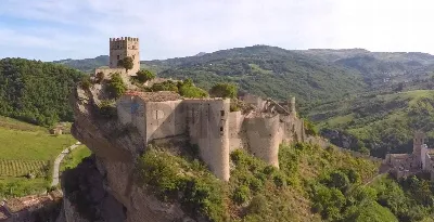 Casa Indipendente in vendita a Roccascaleg... - foto 2