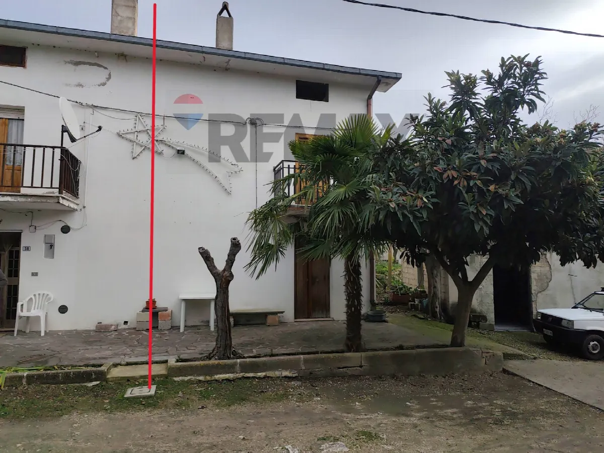 Casa Indipendente in vendita a Roccascalegna - foto 3