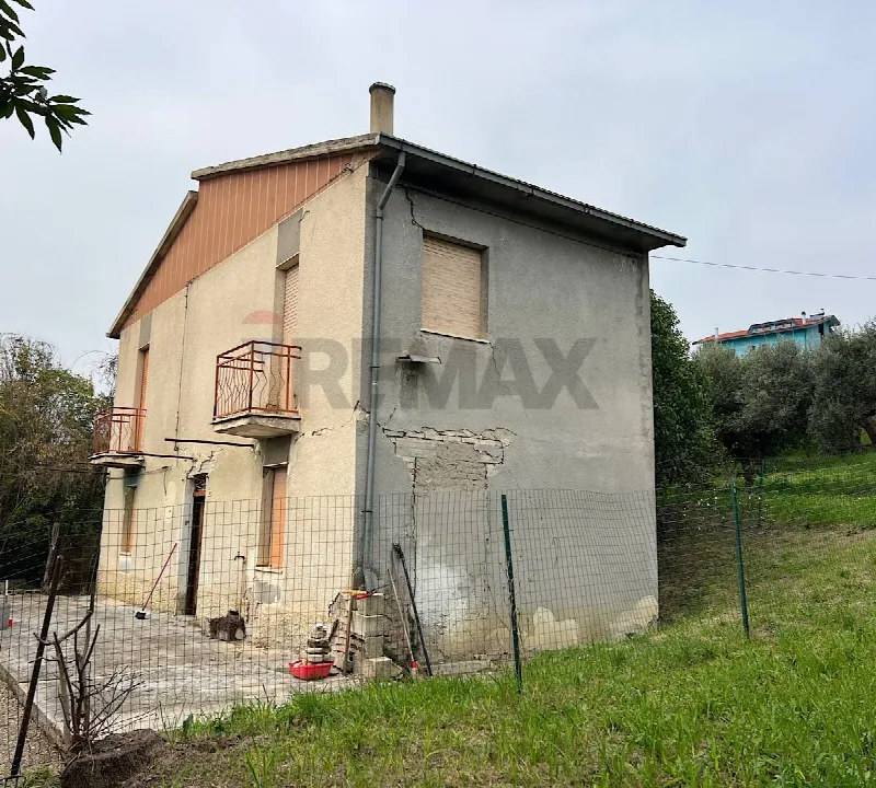 Rustico/Casale in vendita a Sant'Eusanio del Sangro - foto 1
