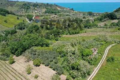 Rustico/Casale in vendita a Rocca San Giov... - foto 2