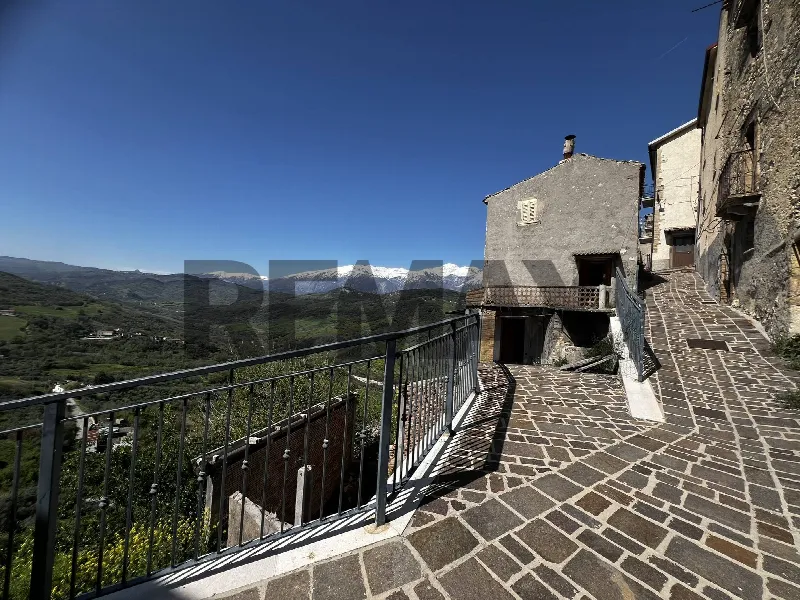 Rustico/Casale in vendita ad Altino - foto 1
