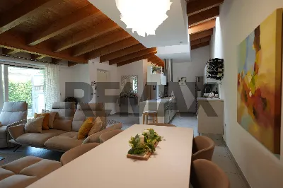 Casa Indipendente in vendita a Lanciano - foto 1