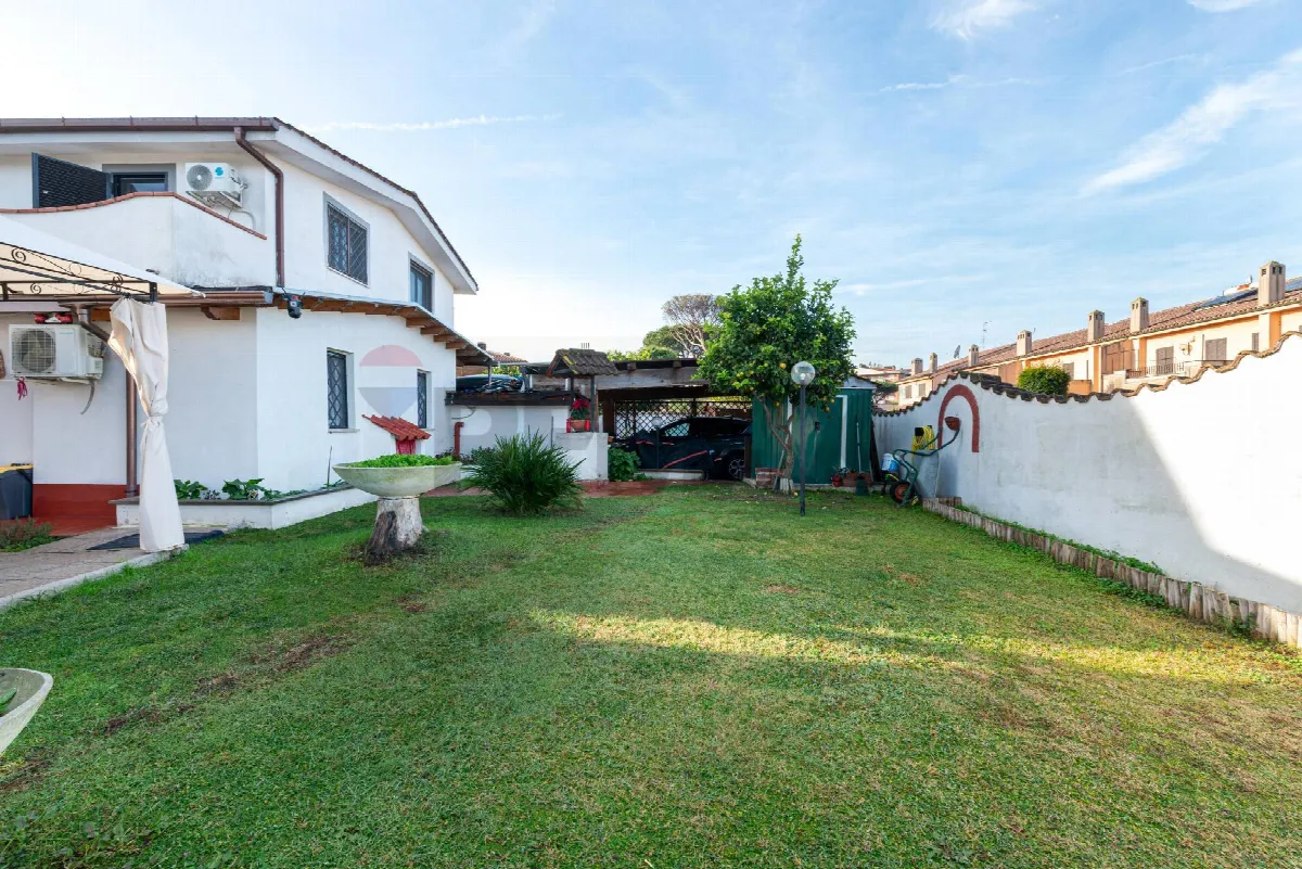 Villa in vendita a Roma, Axa, Casal Palocco, Infernetto - foto 2