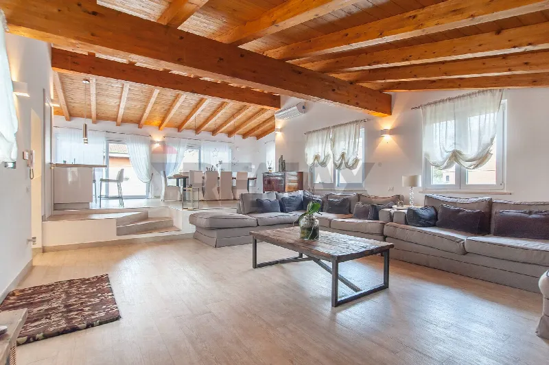 Villa in vendita a Roma, Axa, Casal Palocco, Infernetto - foto 1