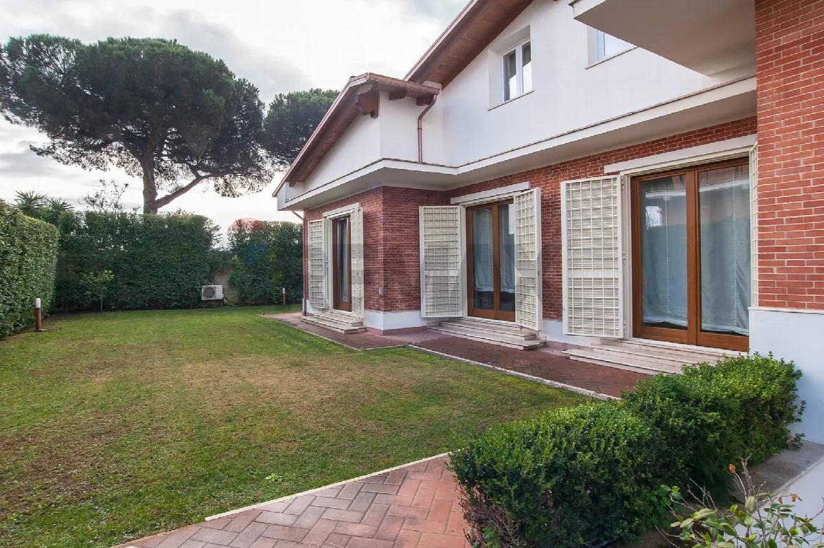 Villa in vendita a Roma, Axa, Casal Palocco, Infernetto - foto 2