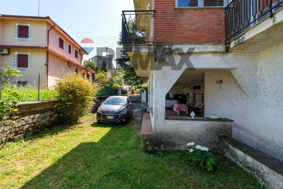 Villa in vendita a Castelnuovo di Porto - foto 3