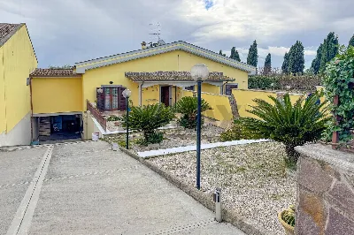 Villa a Marino