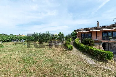 Villa in vendita a Palombara Sabina - foto 9