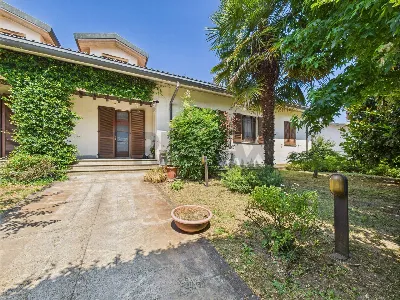 Villa in vendita a San Genesio ed Uniti - foto 1