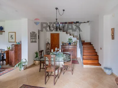 Villa in vendita a Palermo, Lanza di scale... - foto 2