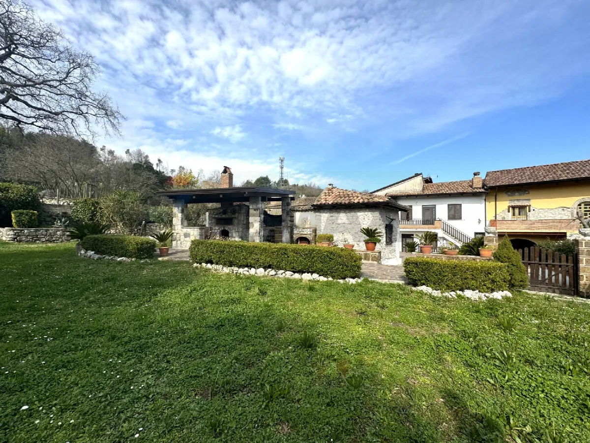 Casa Indipendente in vendita a Liberi - foto 2