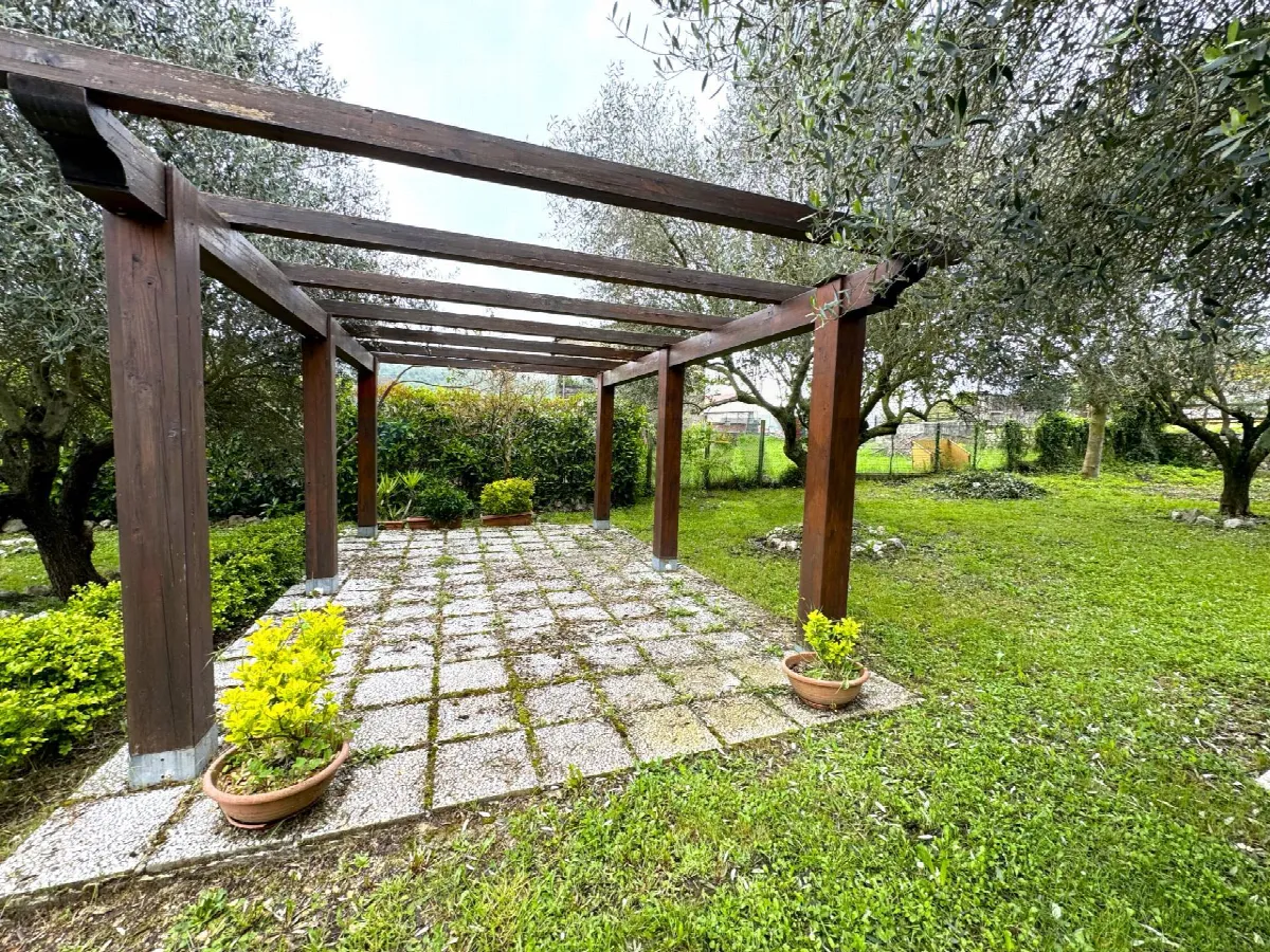 Casa Indipendente in vendita a Liberi - foto 5