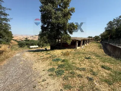 Rustico/Casale in vendita a Grassano - foto 3