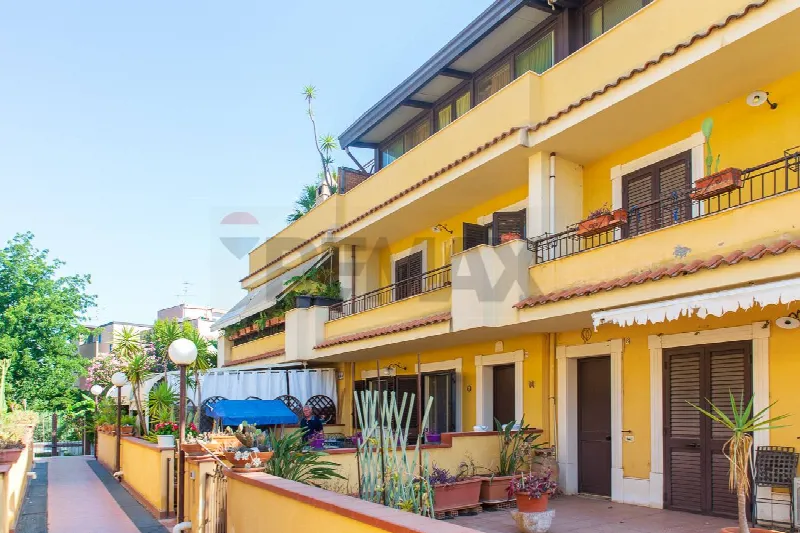 Villa in vendita a Giardini-Naxos - foto 1