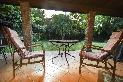 Villa in vendita a Viagrande - foto 1