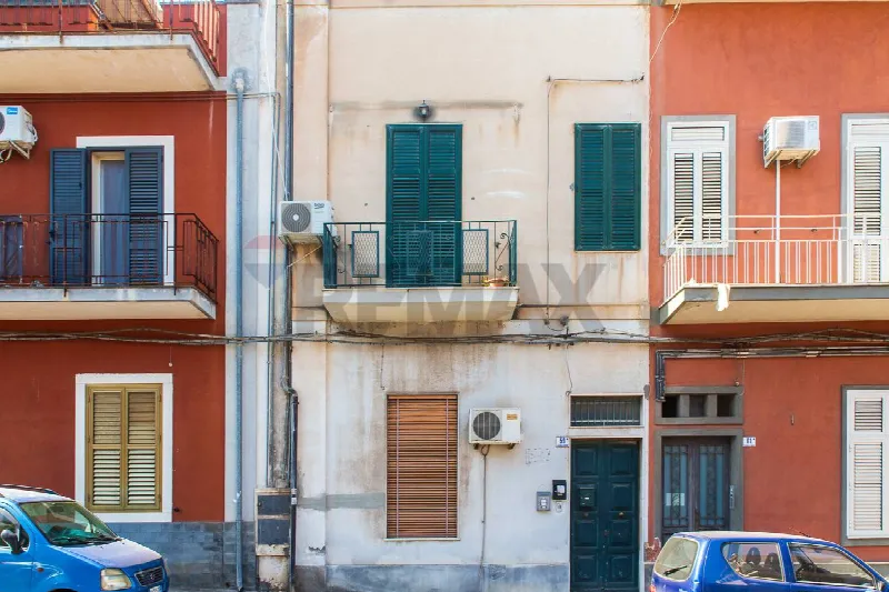 Casa Indipendente in vendita a Catania, Barriera, Nuovalucello, Gioeni - foto 1