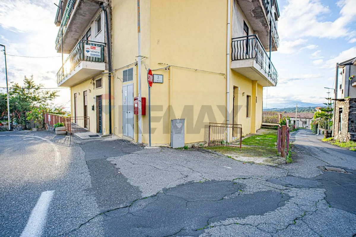 Casa Indipendente in vendita a Ragalna - foto 2