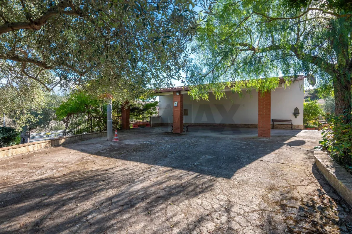 Villa in vendita a Caltagirone - foto 2