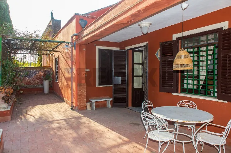 Villa in vendita a Misterbianco - foto 1