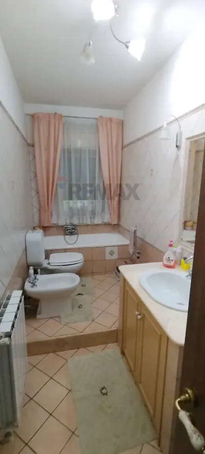 Palazzo/Stabile in vendita a Catania, Rapi... - foto 9