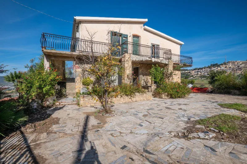 Villa in vendita a Caltagirone - foto 1