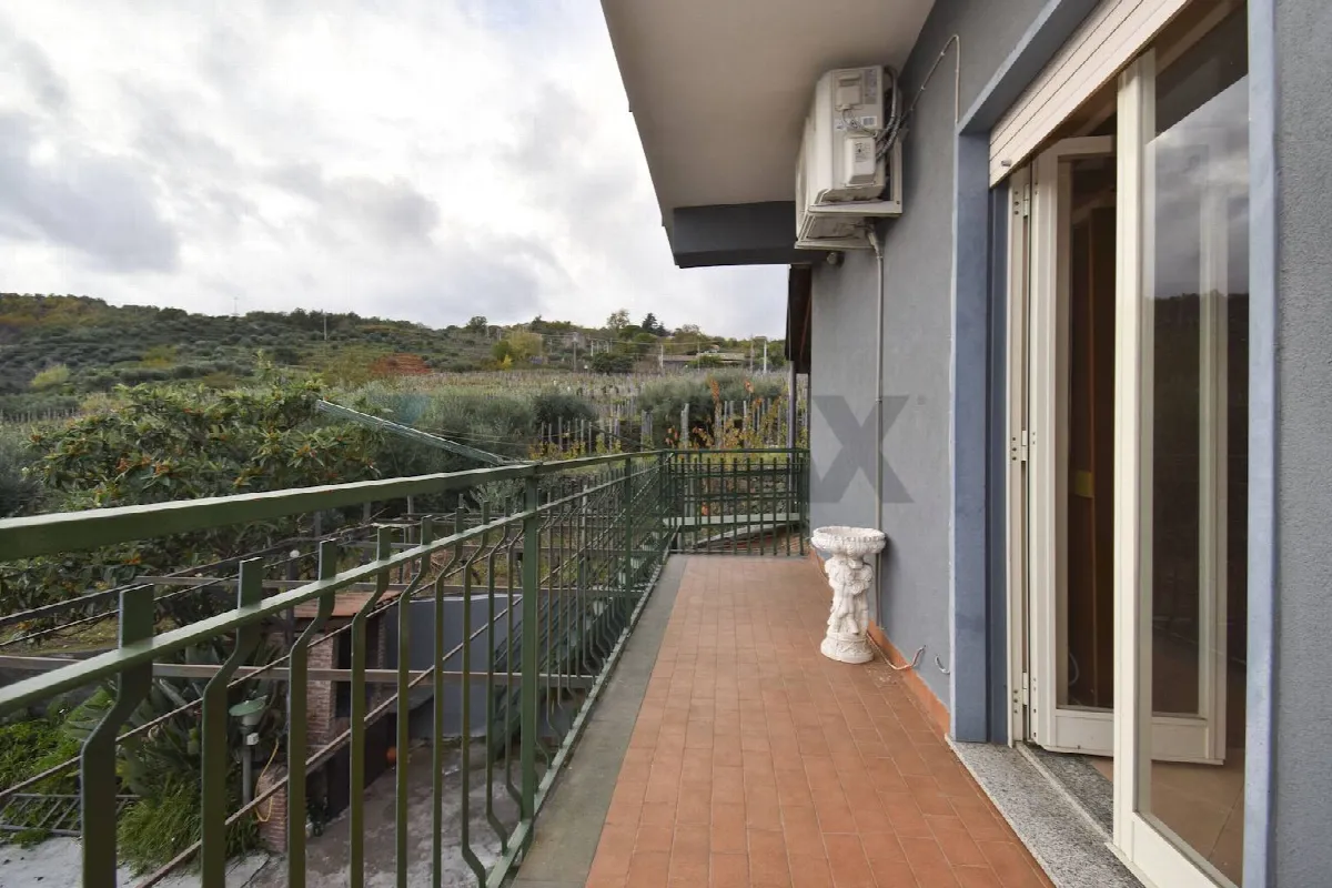 Casa Indipendente in vendita a Milo - foto 2