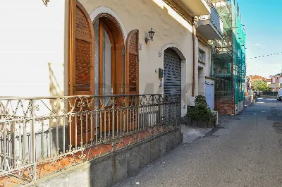 Casa Indipendente in vendita a Acireale - foto 1