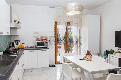 Palazzo/Stabile in vendita a Tremestieri E... - foto 10