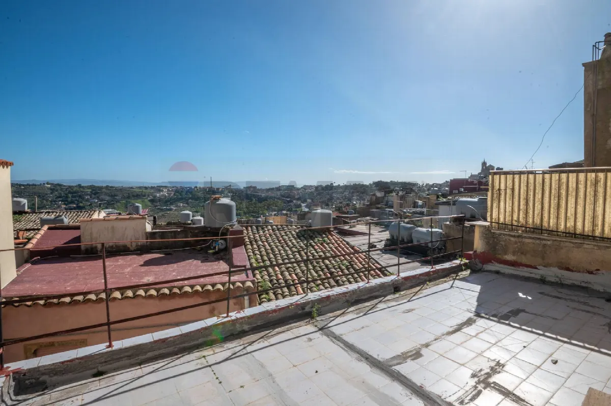 Casa Indipendente in vendita a Caltagirone - foto 2