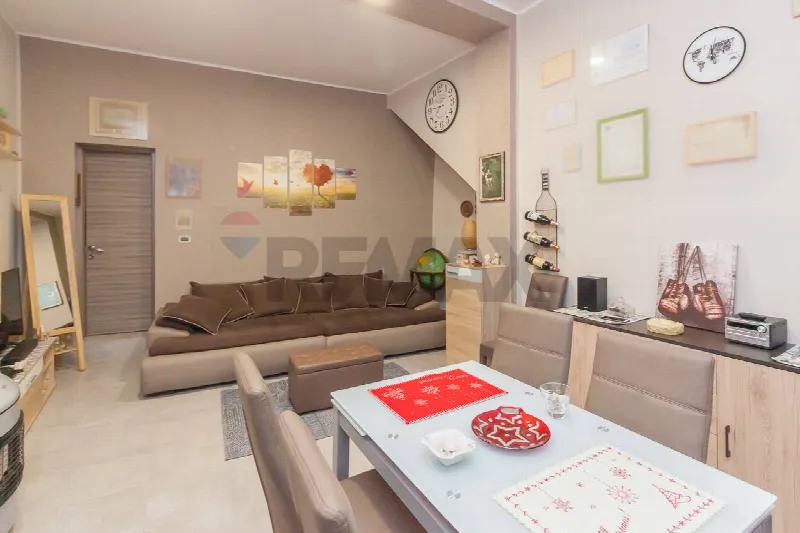 Casa Indipendente in vendita a Paterno - foto 1