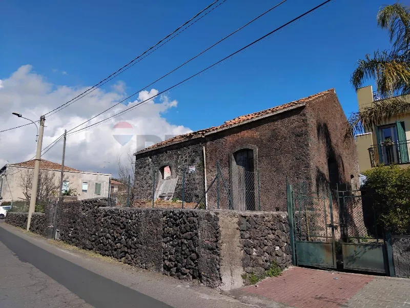 Rustico/Casale in vendita ad Acireale - foto 1