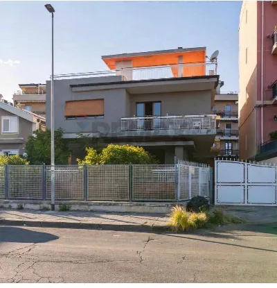Villa a Tremestieri Etneo