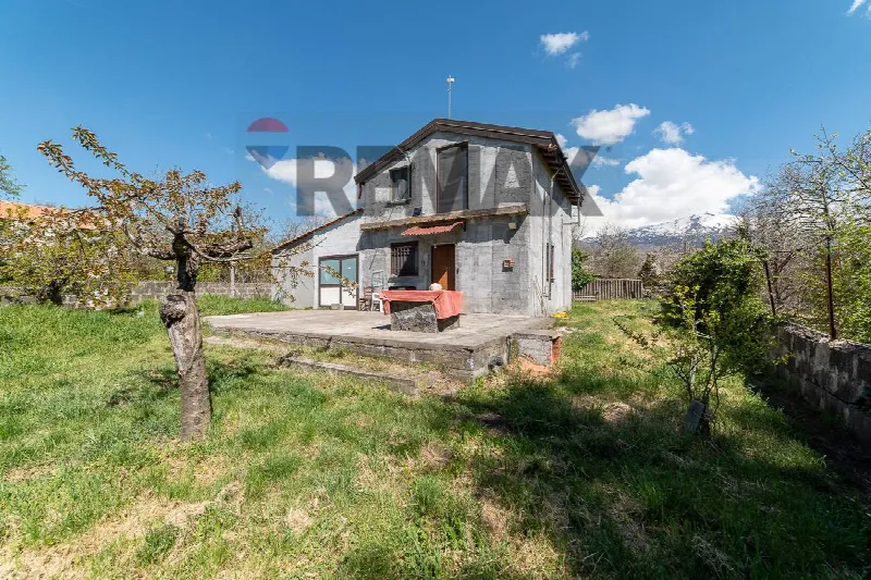 Villa in vendita a Belpasso - foto 1
