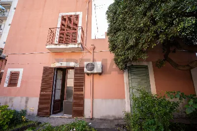 Casa Indipendente in vendita a Catania, Ba... - foto 2