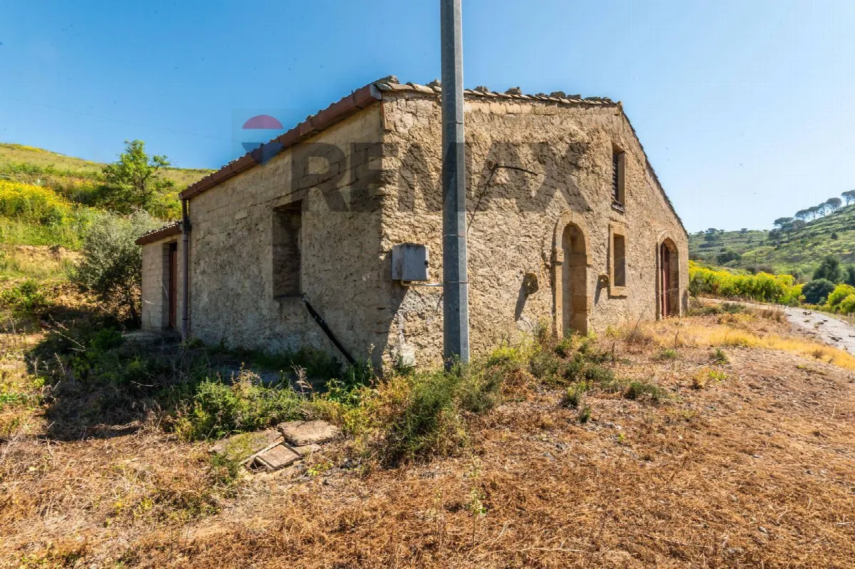 Rustico/Casale in vendita a Caltagirone - foto 2