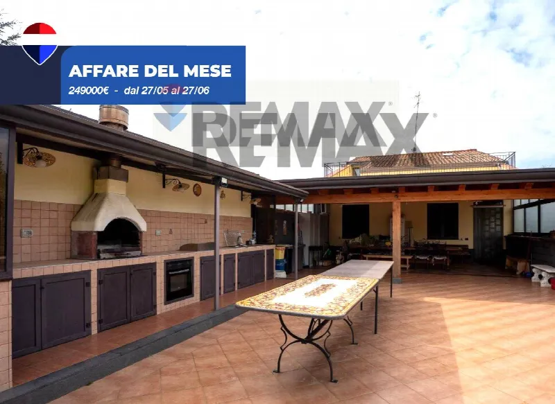 Villa in vendita ad Aci Sant'Antonio - foto 1