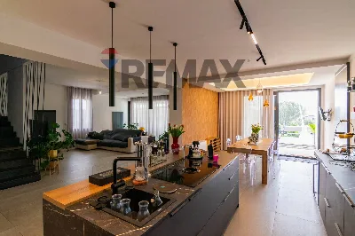 Villa in vendita a San Giovanni la Punta - foto 1