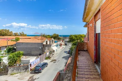 Casa Indipendente in vendita a Catania, Fo... - foto 1